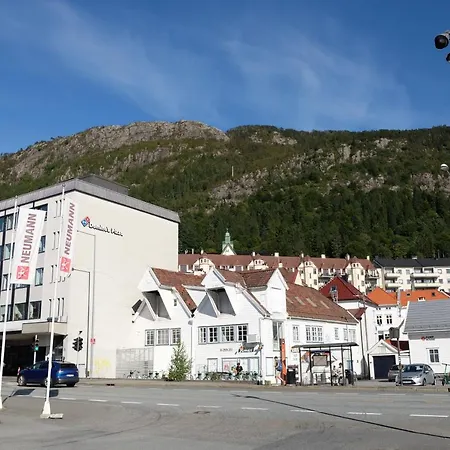 Charming House, Rare Historic House From 1779, Whole House アパート