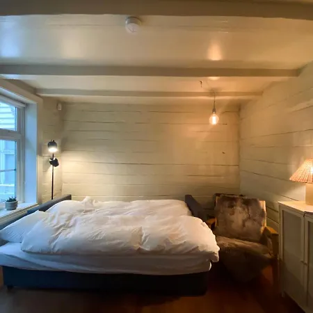 아파트 Charming House, Rare Historic House From 1779, Whole House *