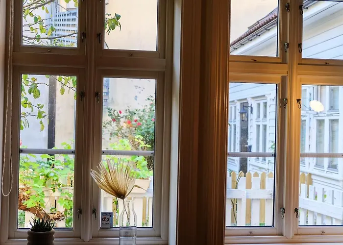 Charming House, Rare Historic House From 1779, Whole House Apartman Bergen