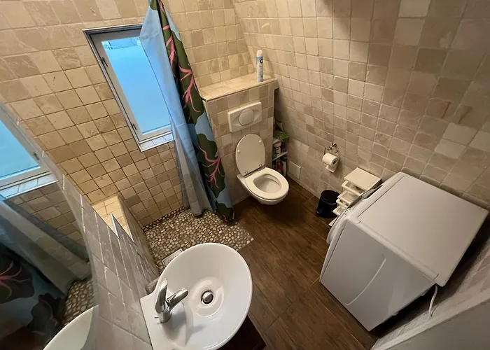 Charming House, Rare Historic House From 1779, Whole House Апартаменты Берген